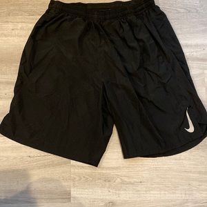 NWOT NIKE RUNNING SHORTS